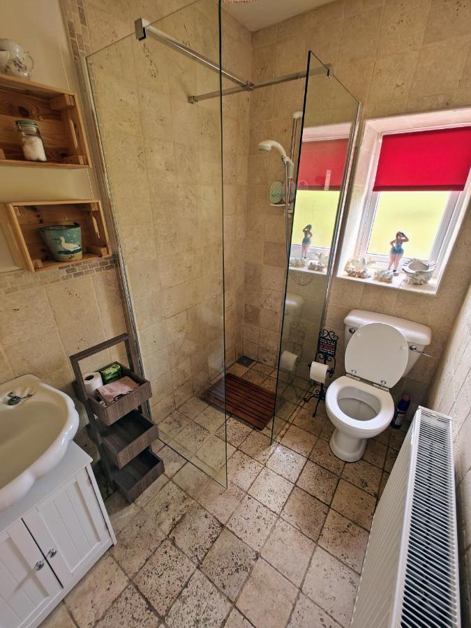 Teach Roisin-Traditional Irish Holiday Cottage In Malin Head. Экстерьер фото