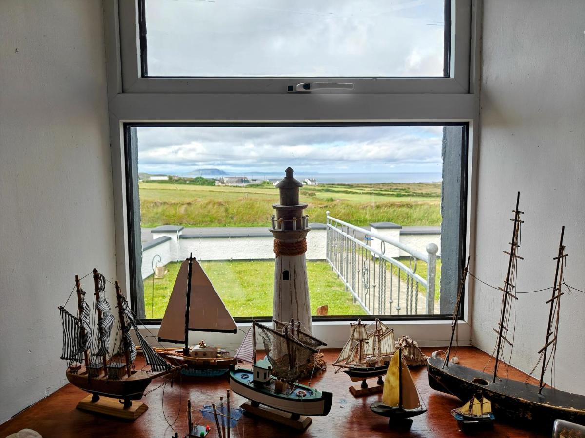 Teach Roisin-Traditional Irish Holiday Cottage In Malin Head. Экстерьер фото