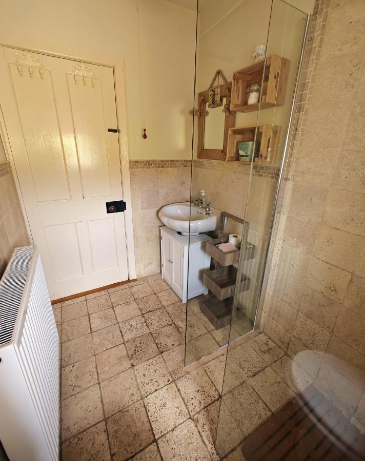 Teach Roisin-Traditional Irish Holiday Cottage In Malin Head. Экстерьер фото